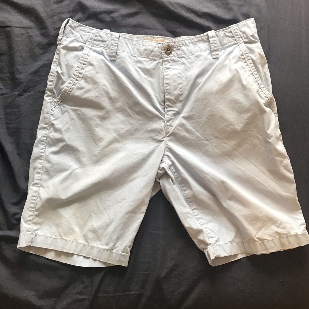 Men’s 34” light blue shorts